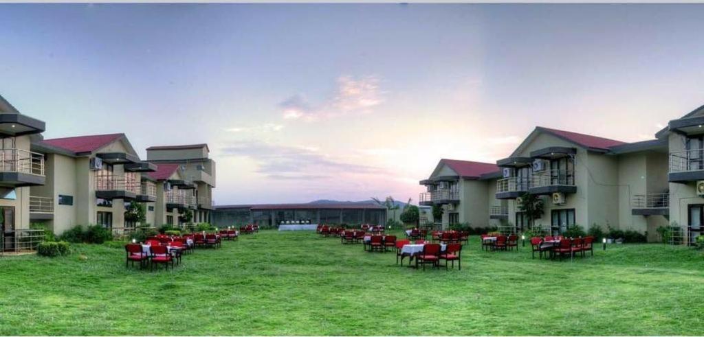 Bandipur Wildlife Resort & Spa, บันดีปูร์ ภายนอก รูปภาพ