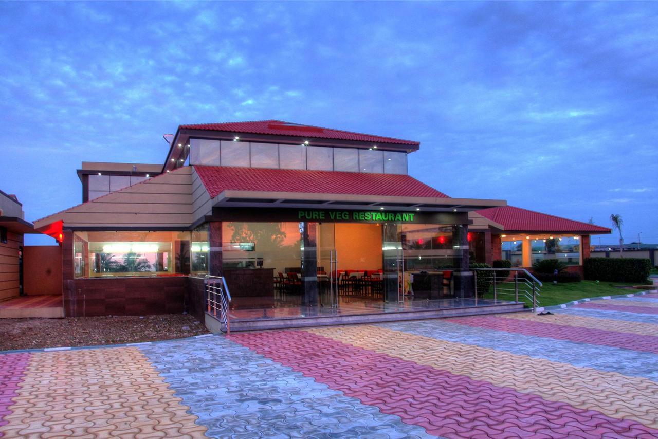 Bandipur Wildlife Resort & Spa, บันดีปูร์ ภายนอก รูปภาพ
